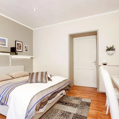Bed & Breakfast Cultroma Roma